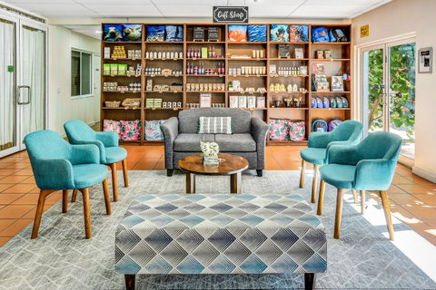Coral Tree Inn - Accommodation Noosa 7