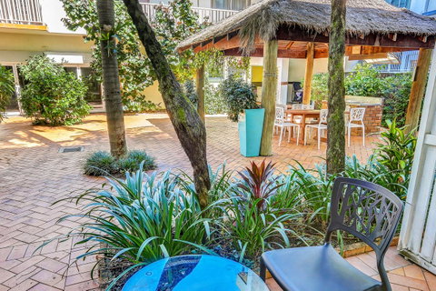 Coral Tree Inn - Accommodation Noosa 10