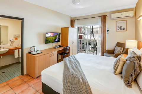 Coral Tree Inn - Accommodation Noosa 20