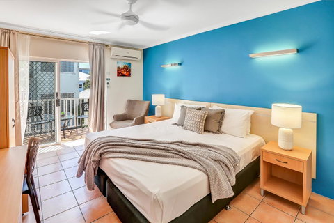 Coral Tree Inn - Accommodation Noosa 0
