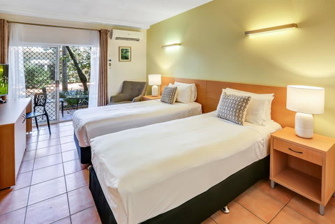 Coral Tree Inn - Accommodation Noosa 11
