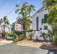 City Palms Brisbane - Accommodation Noosa