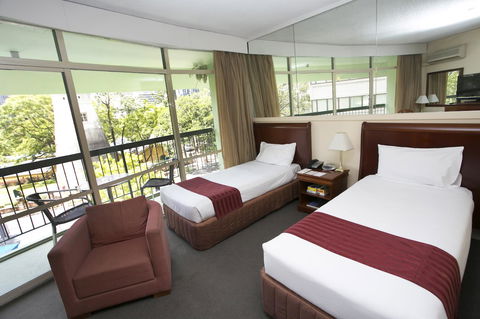 Madison Tower Mill Hotel - Accommodation Noosa 7