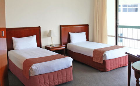 Madison Tower Mill Hotel - Accommodation Noosa 5