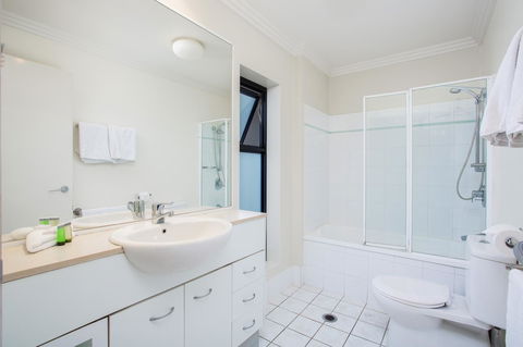 Republic Apartments Brisbane City - Accommodation Noosa 16