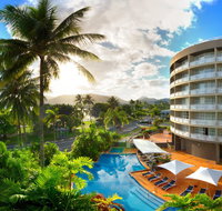 DoubleTree by Hilton Cairns - Accommodation Noosa