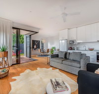 Sam's Buderim Mountain Guest House - Accommodation Noosa