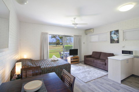 Regency Waterfront Noosa - Accommodation Noosa 3