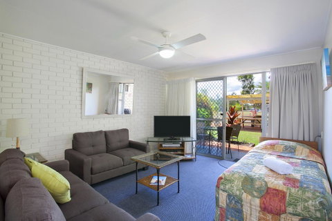 Regency Waterfront Noosa - Accommodation Noosa 8