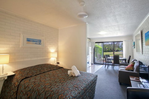 Regency Waterfront Noosa - Accommodation Noosa 10