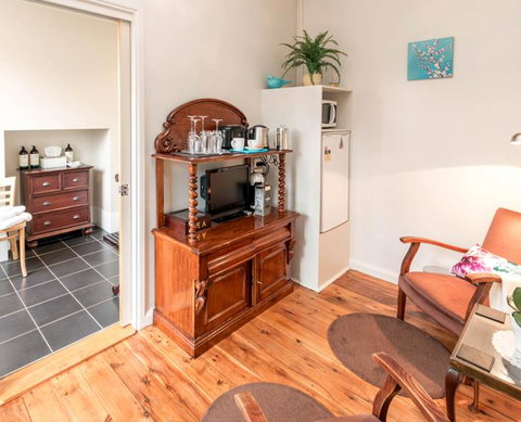 Waverley Bed & Breakfast - Accommodation Noosa 2