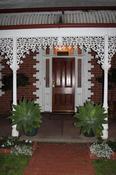Waverley Bed & Breakfast - Accommodation Noosa 1