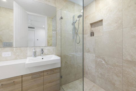 White Sands One - Accommodation Noosa 1