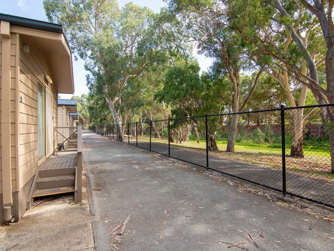 Windsor Gardens Caravan Park - Accommodation Noosa 2