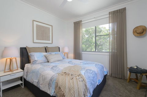 YARINGA - Retreat Style Accomodation With Swimming Pool - Accommodation Noosa 2