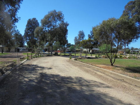 Yarrawonga Riverlands Tourist Park - Accommodation Noosa 1