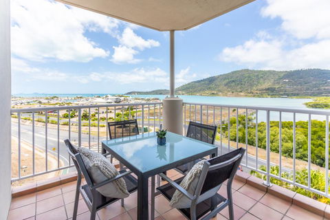 AirliediseNO HillsKitchen5min Walk 2 Ferry TerminalWiFiNetflix - Accommodation Noosa 0
