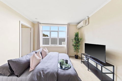 A Comfy & Cozy Apt In Clifton Hill FREE Parking - Accommodation Noosa 2