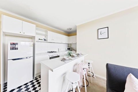 A Comfy & Cozy Apt In Clifton Hill FREE Parking - Accommodation Noosa 3