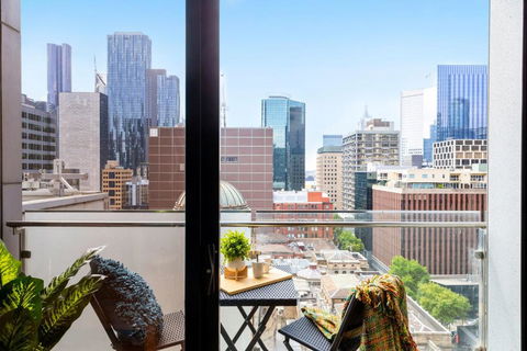 A Cozy & Comfy 2BR Apt Near Victoria Market - Accommodation Noosa 4