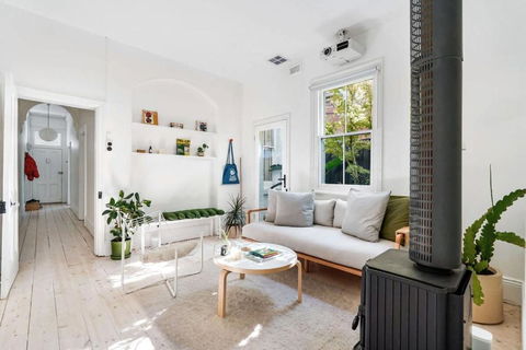 A Designer Terrace House By Edinburgh Gardens - Accommodation Noosa 0