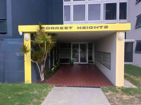 A Little Slice Of Fremantle One Bedroom Character Apartment - Accommodation Noosa 4