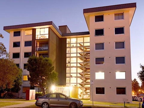 A Little Slice Of Fremantle One Bedroom Character Apartment - Accommodation Noosa 2