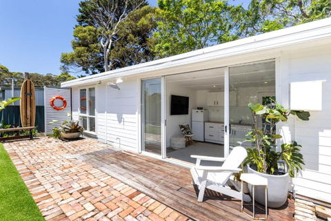 A Touch Of Paradise - House And Granny Flat - 4 Mins Walk To Callala Beach - Accommodation Noosa 0