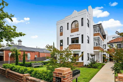 A1 Art Deco 2 Bedroom Apt Sleeps 5 Nimmo1 - Accommodation Noosa 0