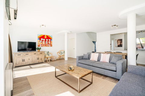 Abbys Beach Villa - Accommodation Noosa 1