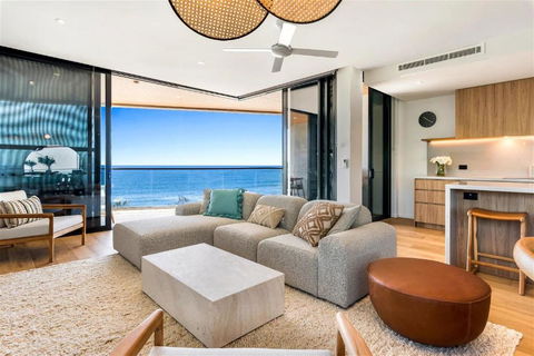 Absolute Beachfront Luxury Apartment - Accommodation Noosa 0