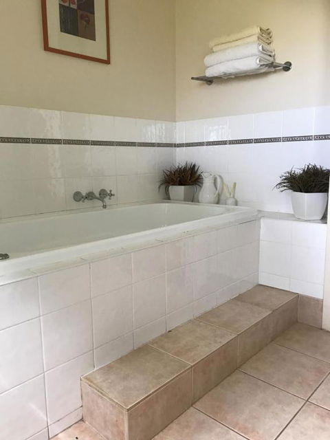 Acacia Rise - Accommodation Noosa 3