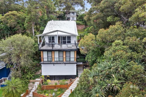 Adder View By Discover Stradbroke - Accommodation Noosa 0