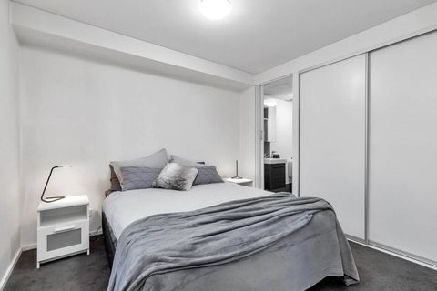 Adelaide CBD, East End Delight! Wifi, Central, Cafe - Accommodation Noosa 1