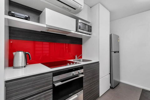Adelaide CBD, East End Delight! Wifi, Central, Cafe - Accommodation Noosa 2