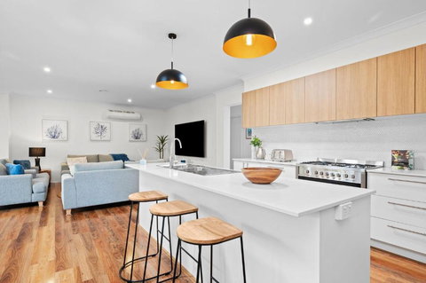 Aerial Beach House 2 - Accommodation Noosa 3