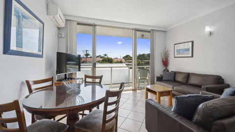 Affordable, Pool, Spa, Beach, Bbq, Sleeps 4 - Accommodation Noosa 1