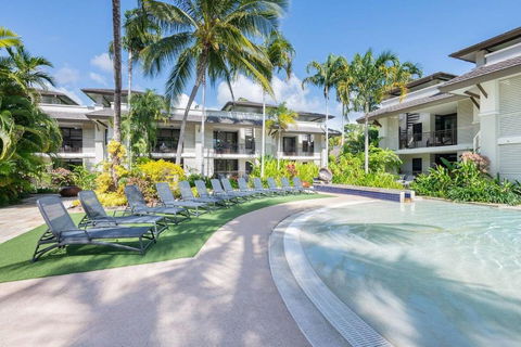 Amazing Rooftop Resort Experience With Hot Tub - Accommodation Noosa 0