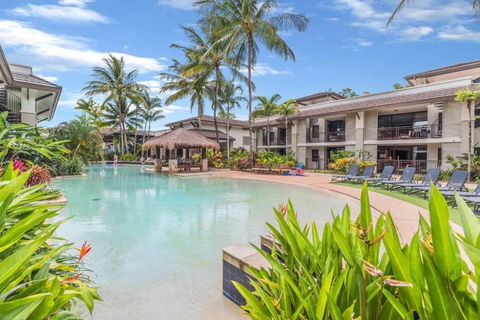 Amazing Rooftop Resort Experience With Hot Tub - Accommodation Noosa 3