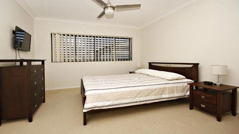 Amalfi Unit 11 Above All Else 50 King Street - Accommodation Noosa 1