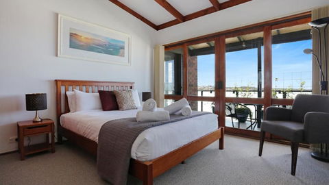 Aisling Saifir - Accommodation Noosa 4