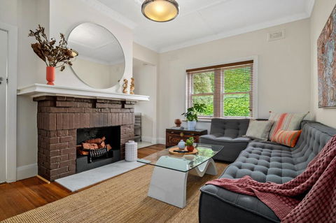 Albert Park Art Deco Gem Sleeps 5 Bevan 4 - Accommodation Noosa 2