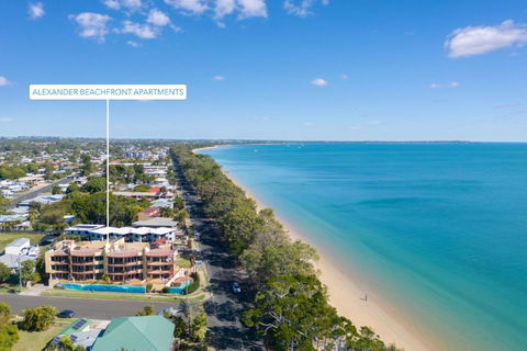 Alexander Beachfront Apartments - Accommodation Noosa 1