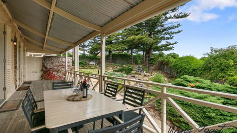 Alton House By Wine Coast Holidays - Accommodation Noosa 2