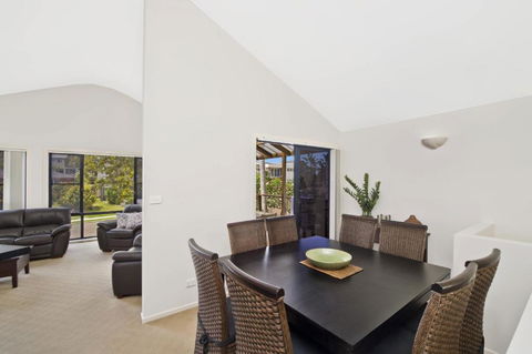Amara 6 Wesley Avenue - Accommodation Noosa 2
