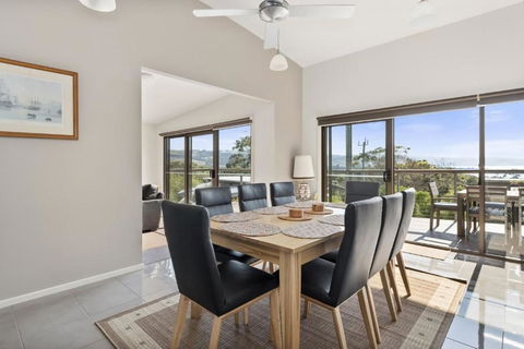 Amaroo - Accommodation Noosa 2