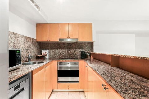 Amazing Apartment In Sydney CBD With Rooftop Pool - Accommodation Noosa 3