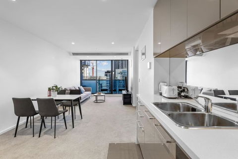 Amazing Bay Views & Spacious In Southbank 2B2B1C - Accommodation Noosa 4