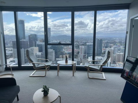 Amazing Views 60th Level Skytower 3 Bedrooms - Accommodation Noosa 0