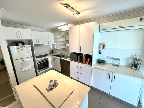 Amelia Shores - Accommodation Noosa 3